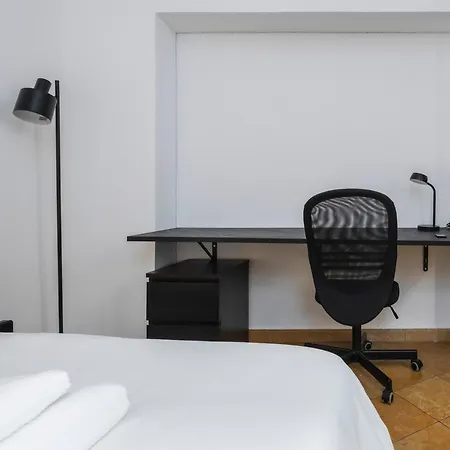 Zen Liv'in San Lorenzo 招待所 *